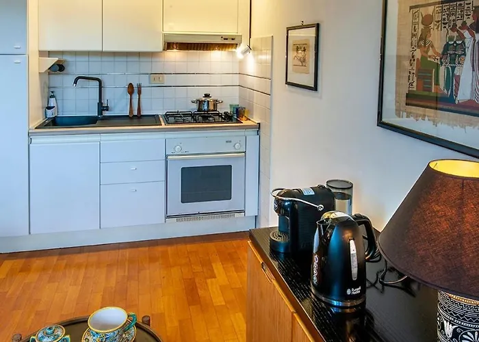 Casetta Vaticana - Vatican Bloom רומא